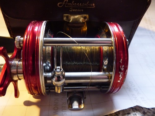 Abu 6000 screw red levelwind - 3,
